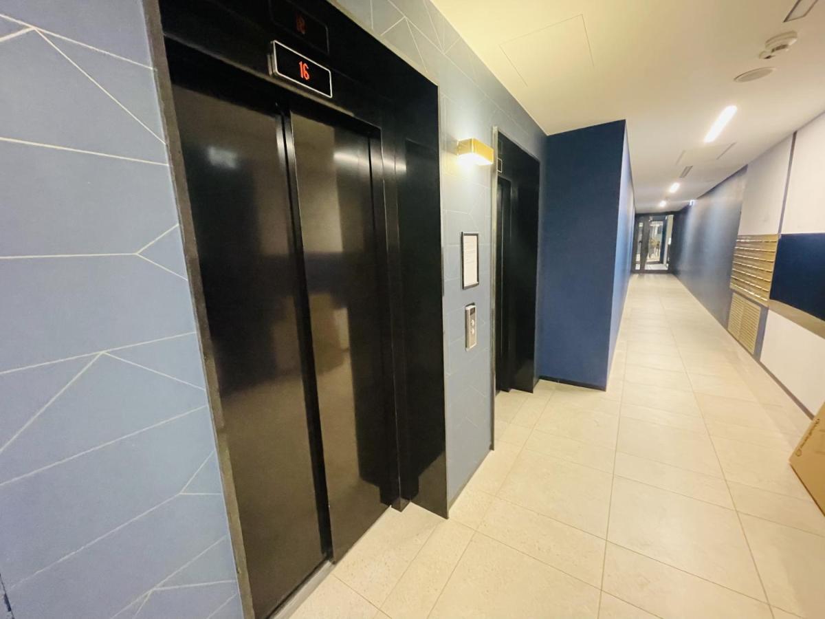 Apartament Arena Gdynia Apartment Ngoại thất bức ảnh